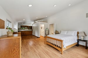 W Lake Samish Dr-S1309-040.jpg