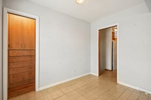 S Swell Rd-S0502-020.jpg