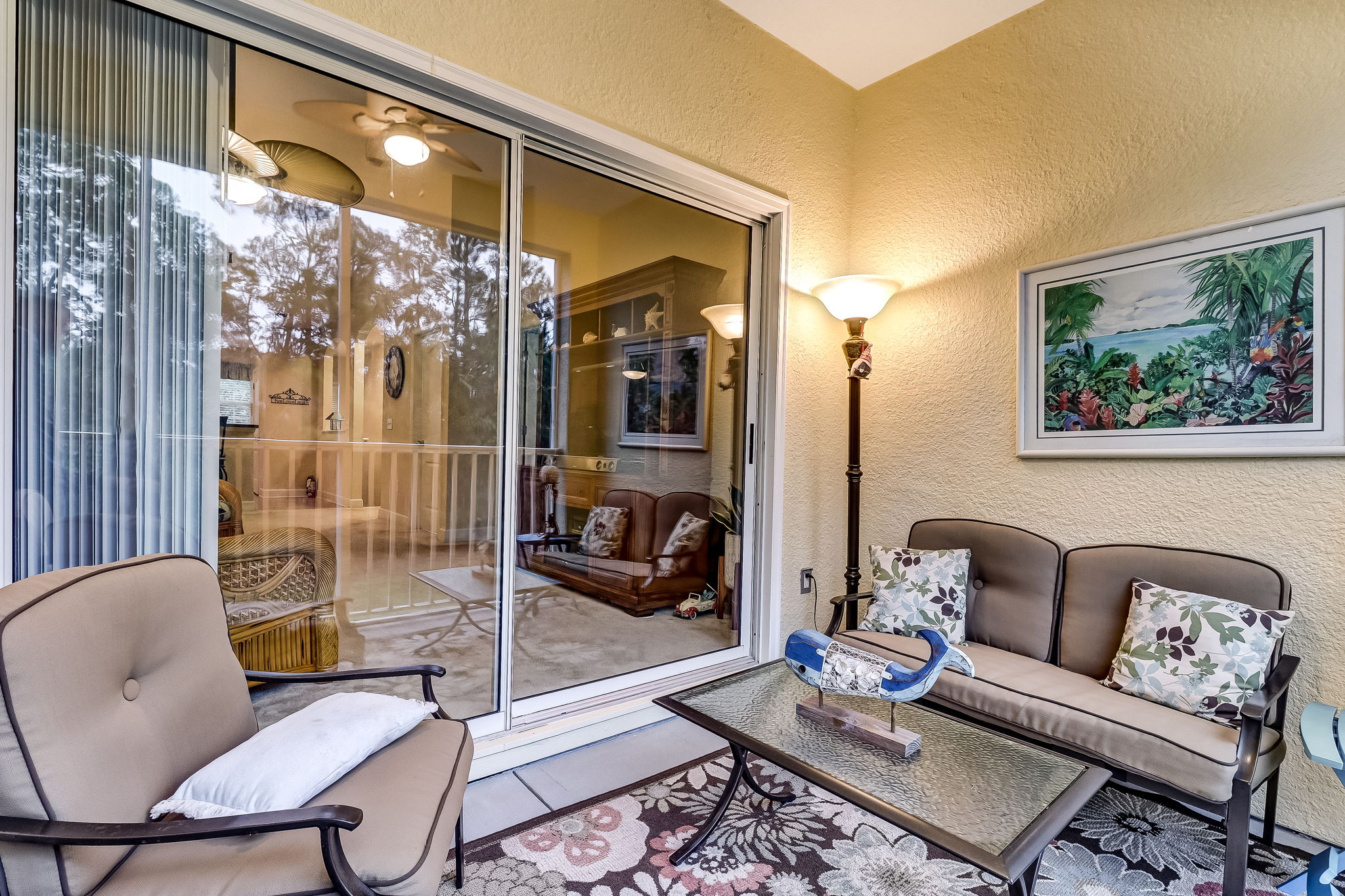 Screened-in Porch