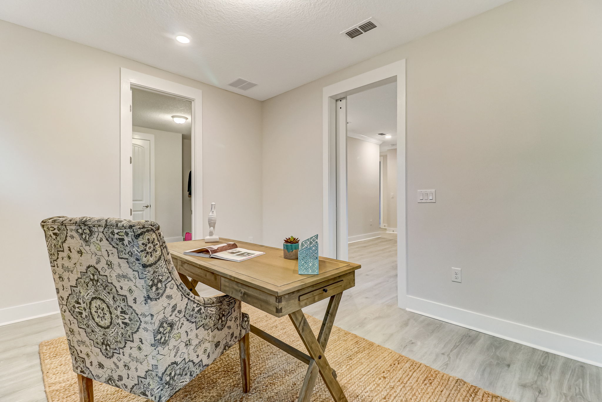 Bedroom/Office