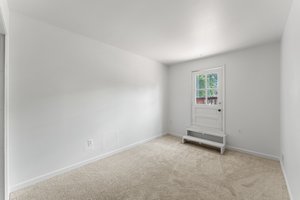  Photo 34