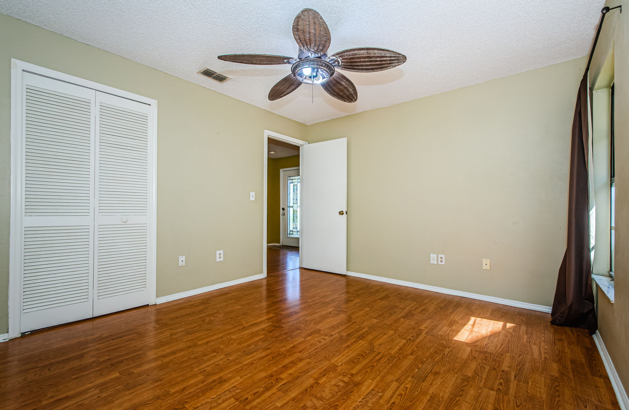 Bedroom 1B