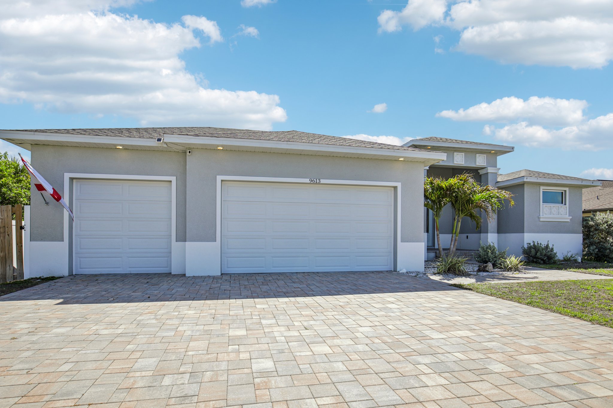 Miami Cir-S1104-003.jpg