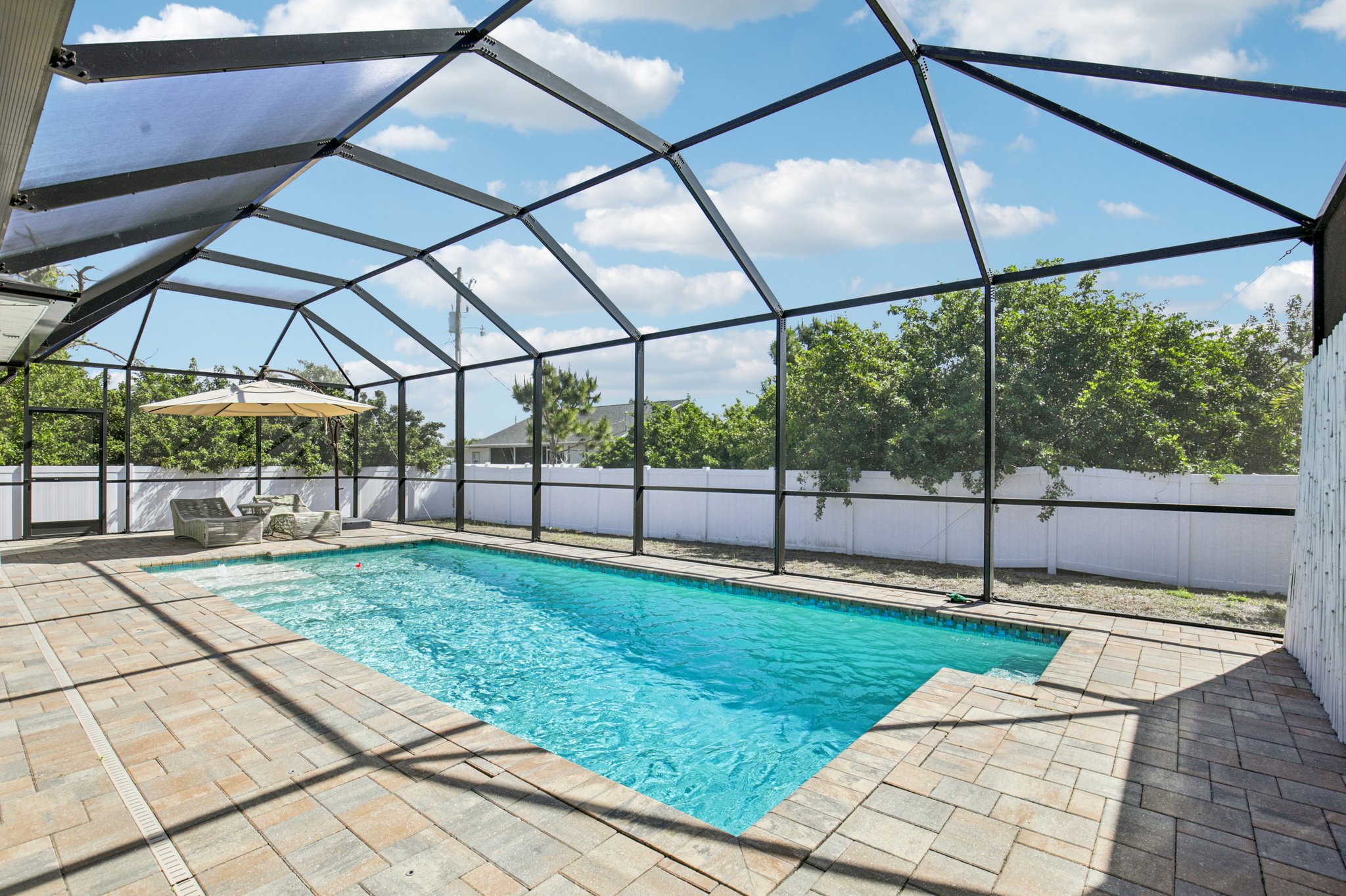 Miami Cir-S1104-033.jpg