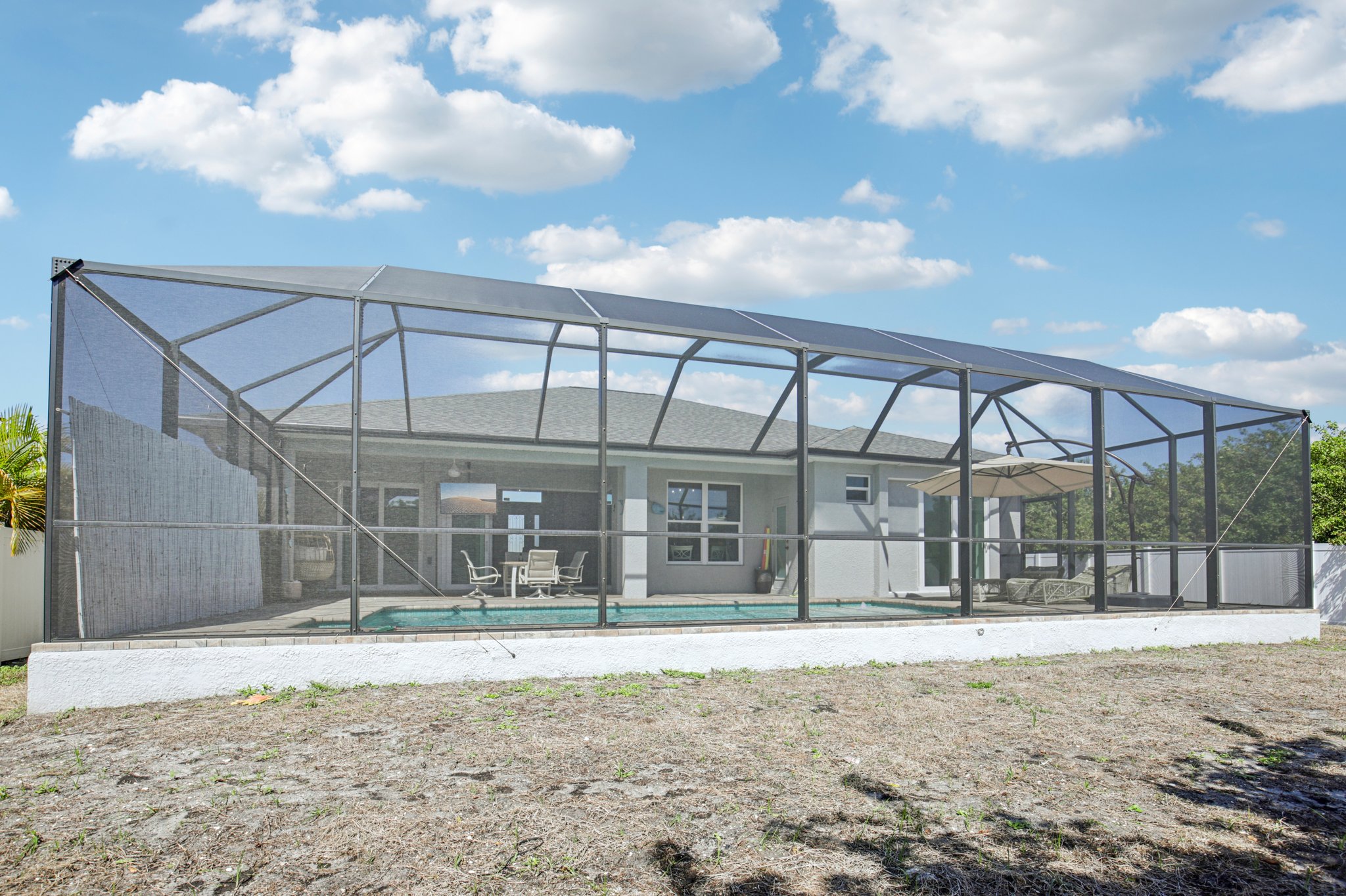 Miami Cir-S1104-037.jpg