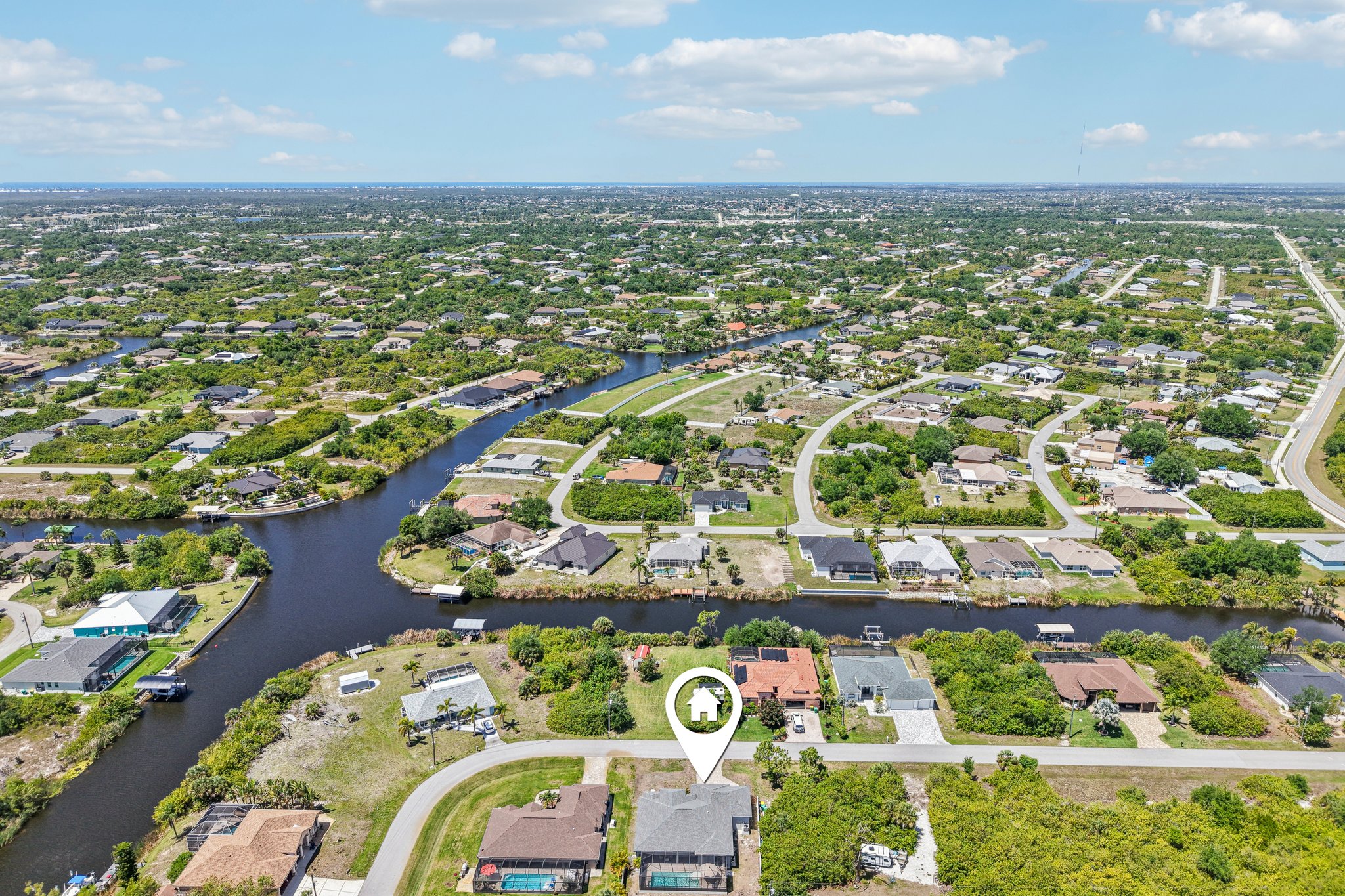 Miami Cir-S1104-046.jpg