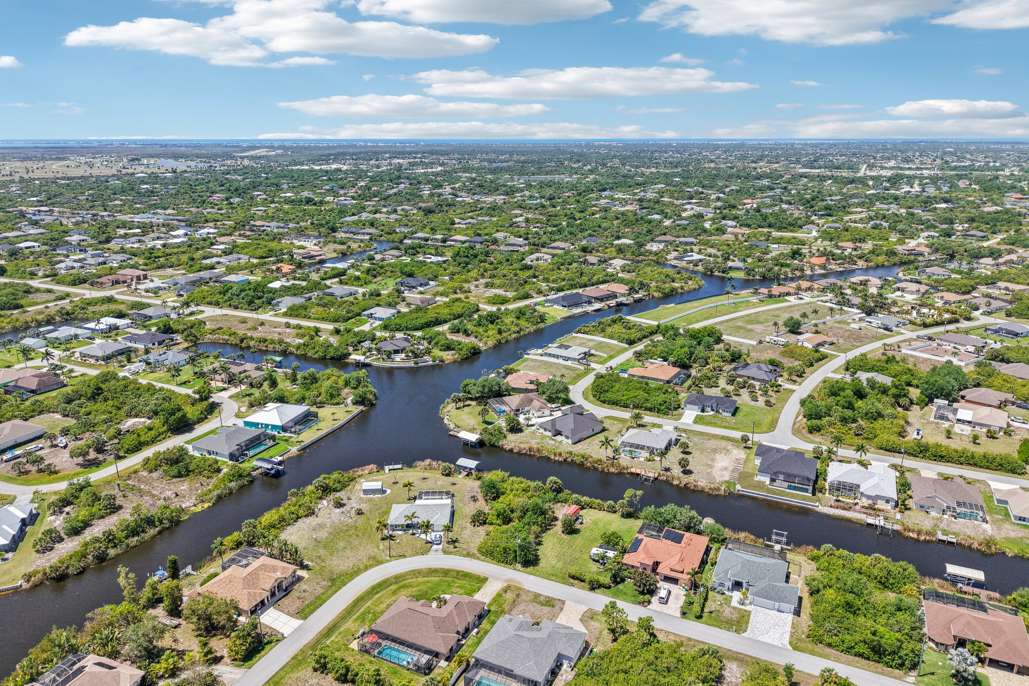 Miami Cir-S1104-047.jpg