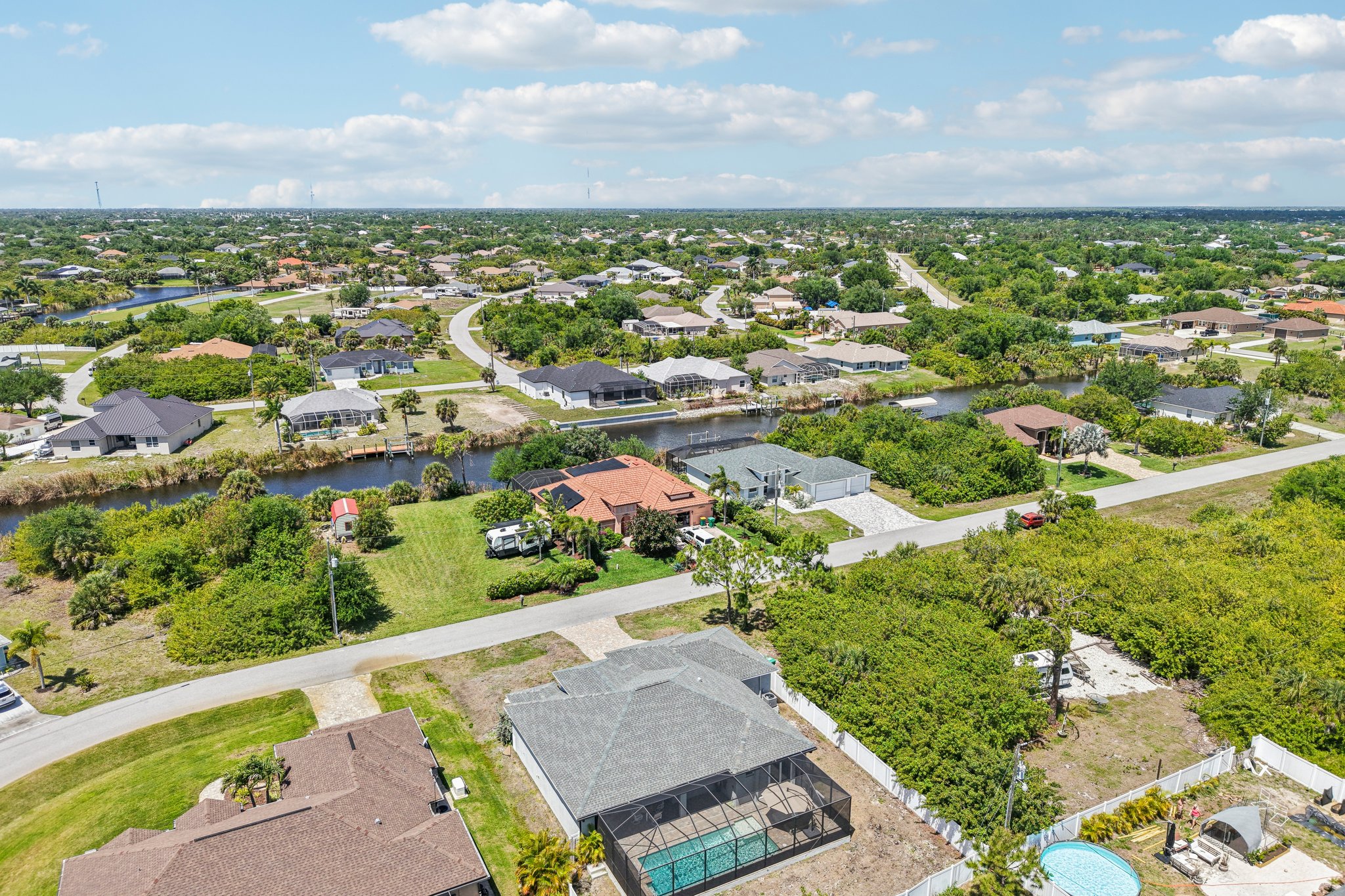 Miami Cir-S1104-049.jpg