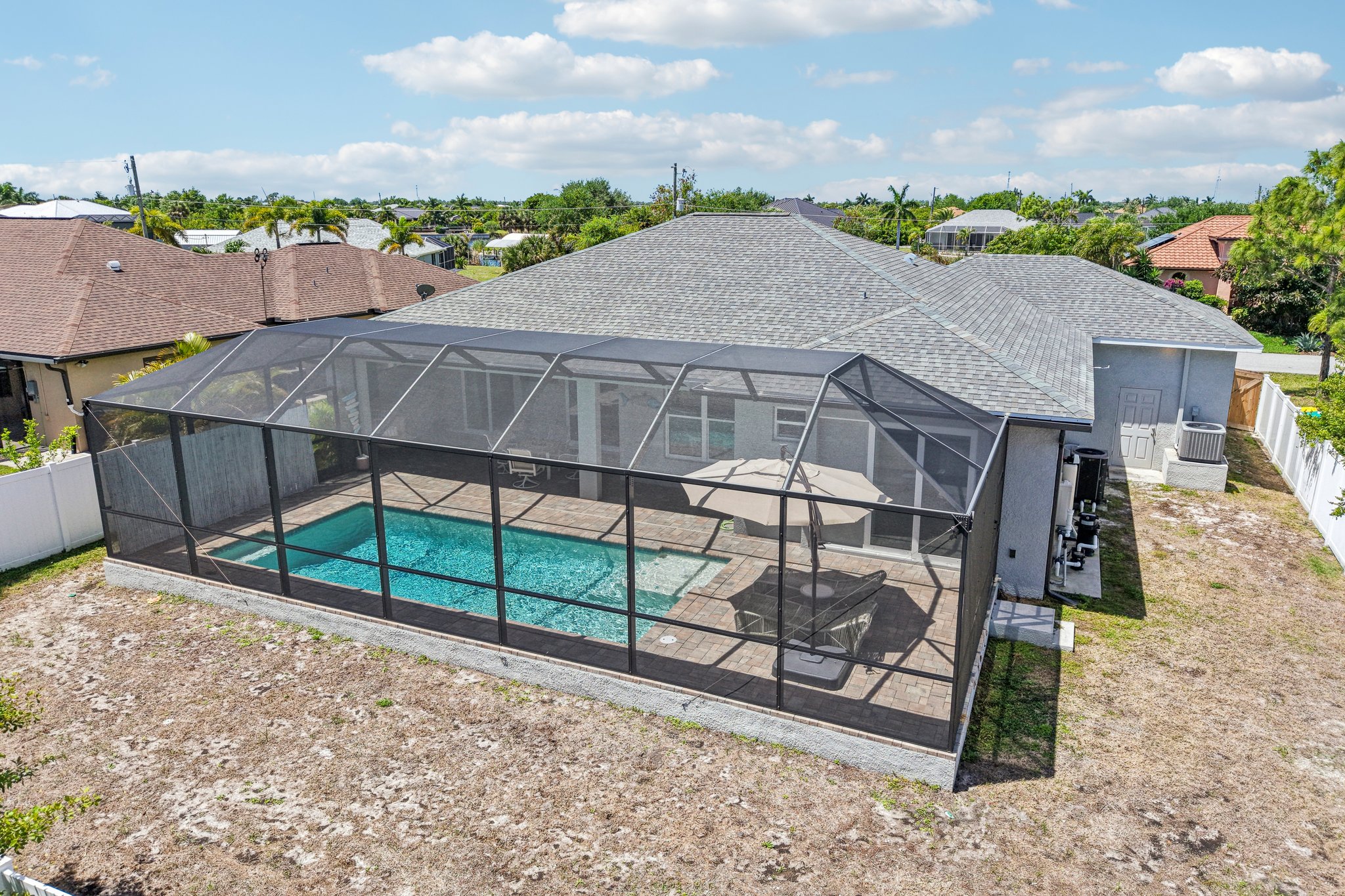 Miami Cir-S1104-050.jpg