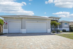 Miami Cir-S1104-003.jpg