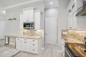 Miami Cir-S1104-016.jpg