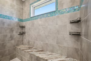 Miami Cir-S1104-024.jpg