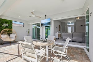 Miami Cir-S1104-032.jpg