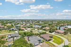 Miami Cir-S1104-043.jpg