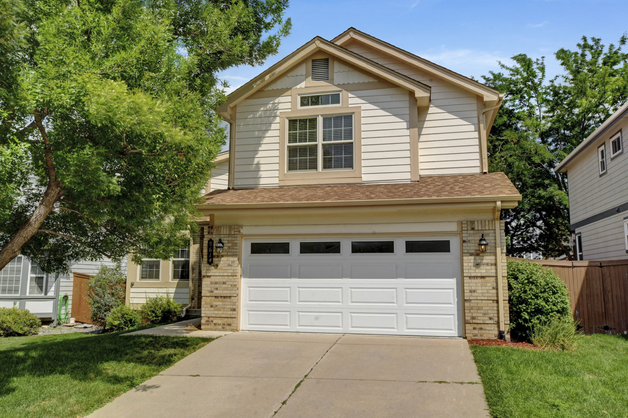 9614 Pinebrook St, Littleton, CO 80130 Western Exposures Photography