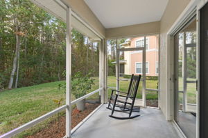 Screened-in Porch