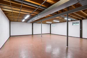 Yorkshire Estates Dr-S1104-025.jpg