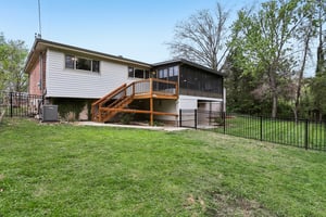 Yorkshire Estates Dr-S1104-034.jpg