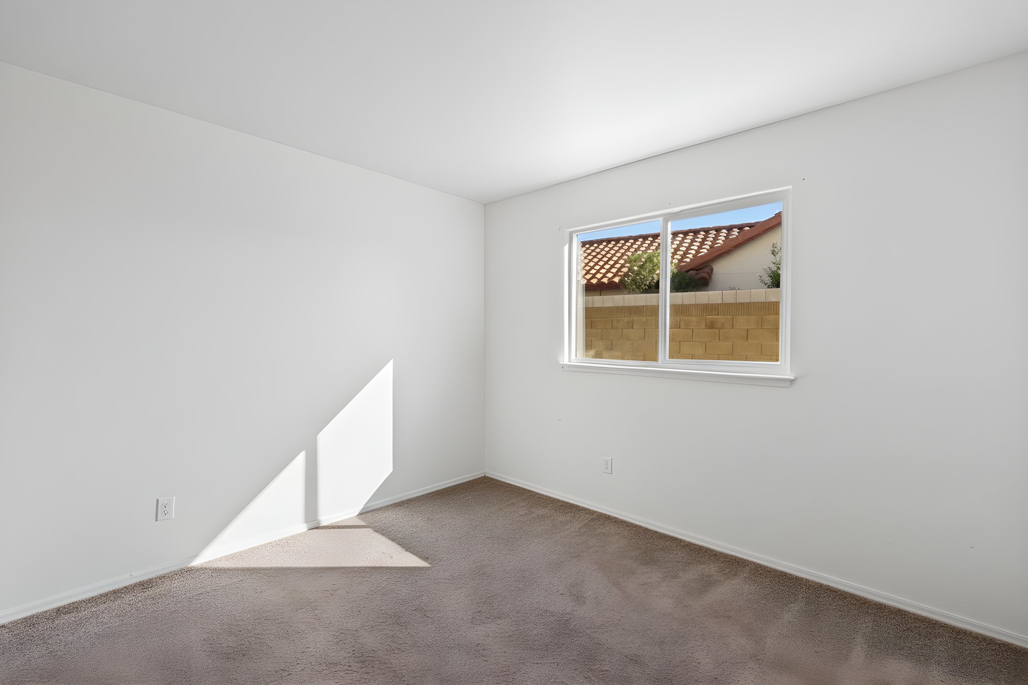 9617 E Glasgow Pl - MLS Images Luxe Realty Photography - 40 furniture removed.jpeg