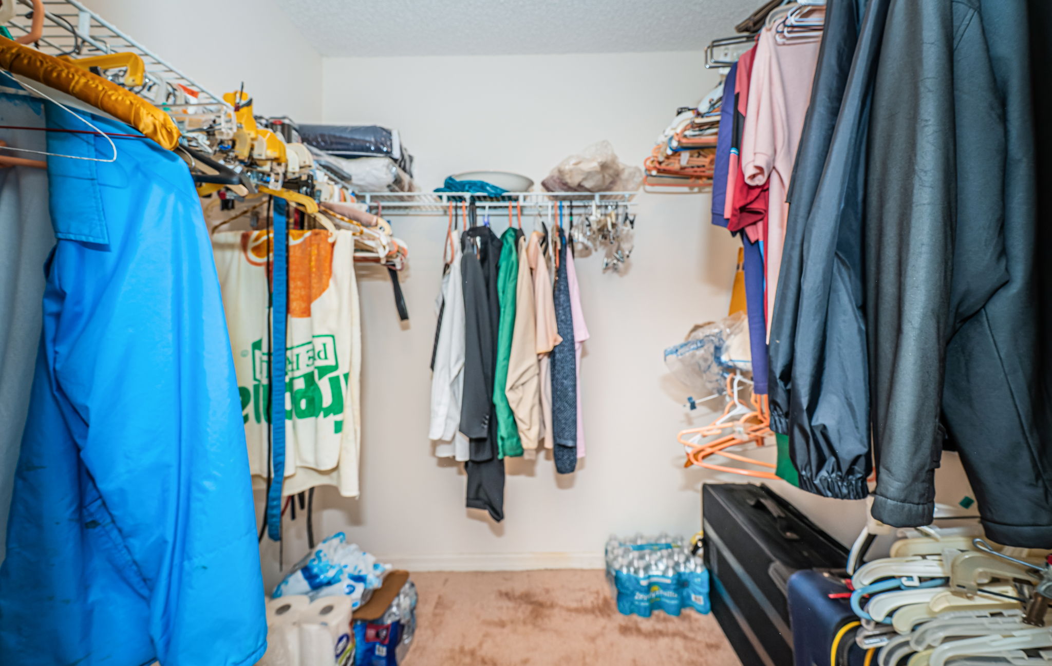 Primary Bedroom Walk-in Closet1