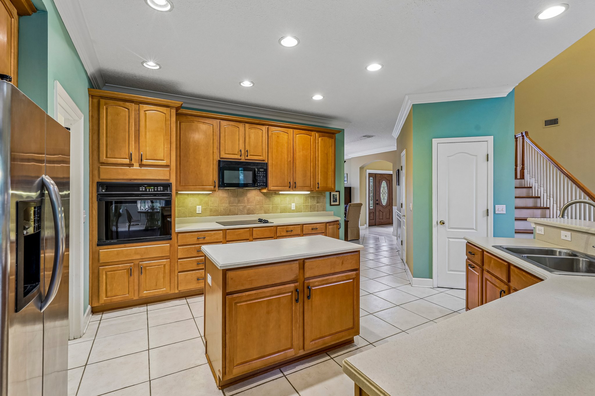Marsh Lakes Dr-S1305-027.jpg
