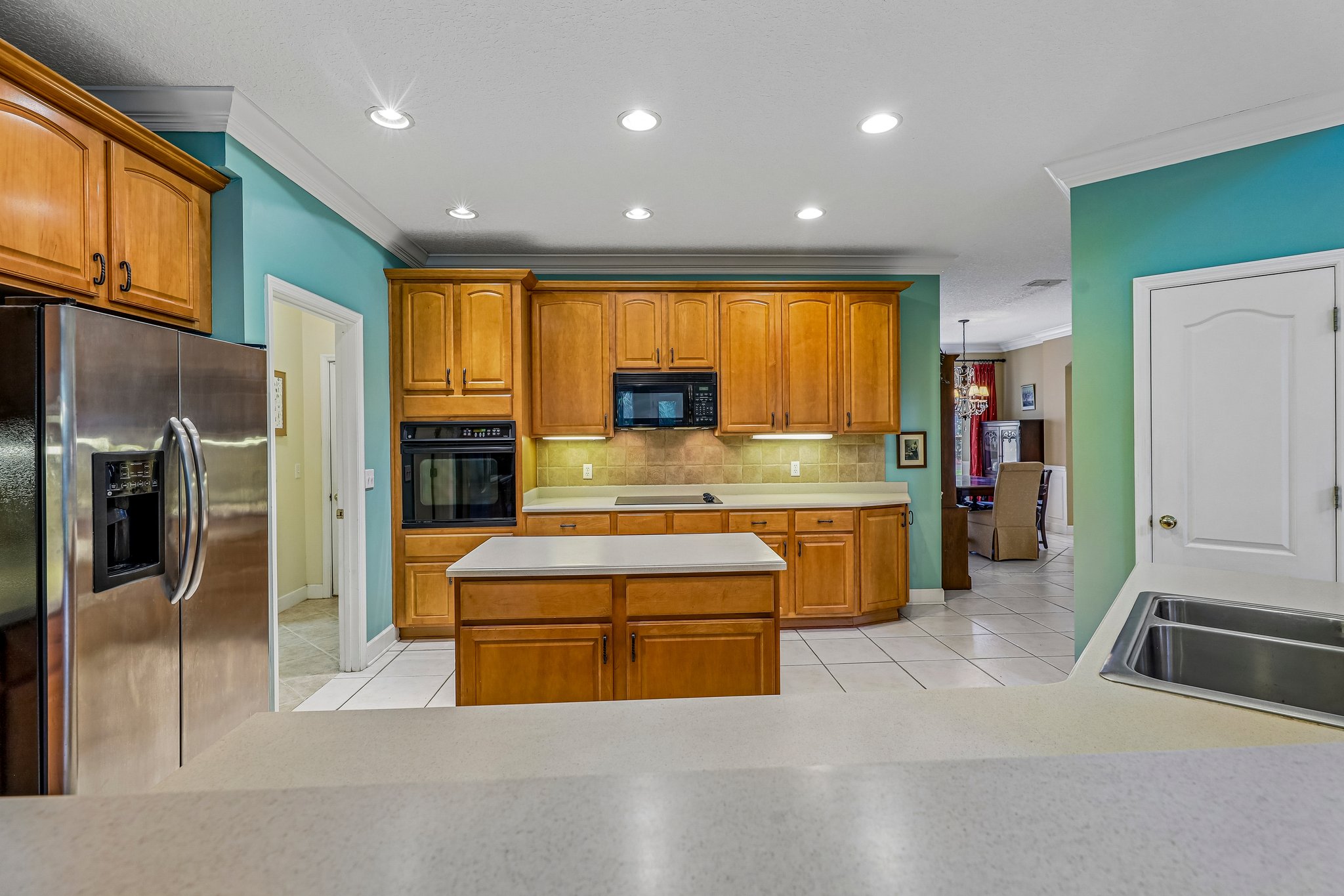 Marsh Lakes Dr-S1305-031.jpg