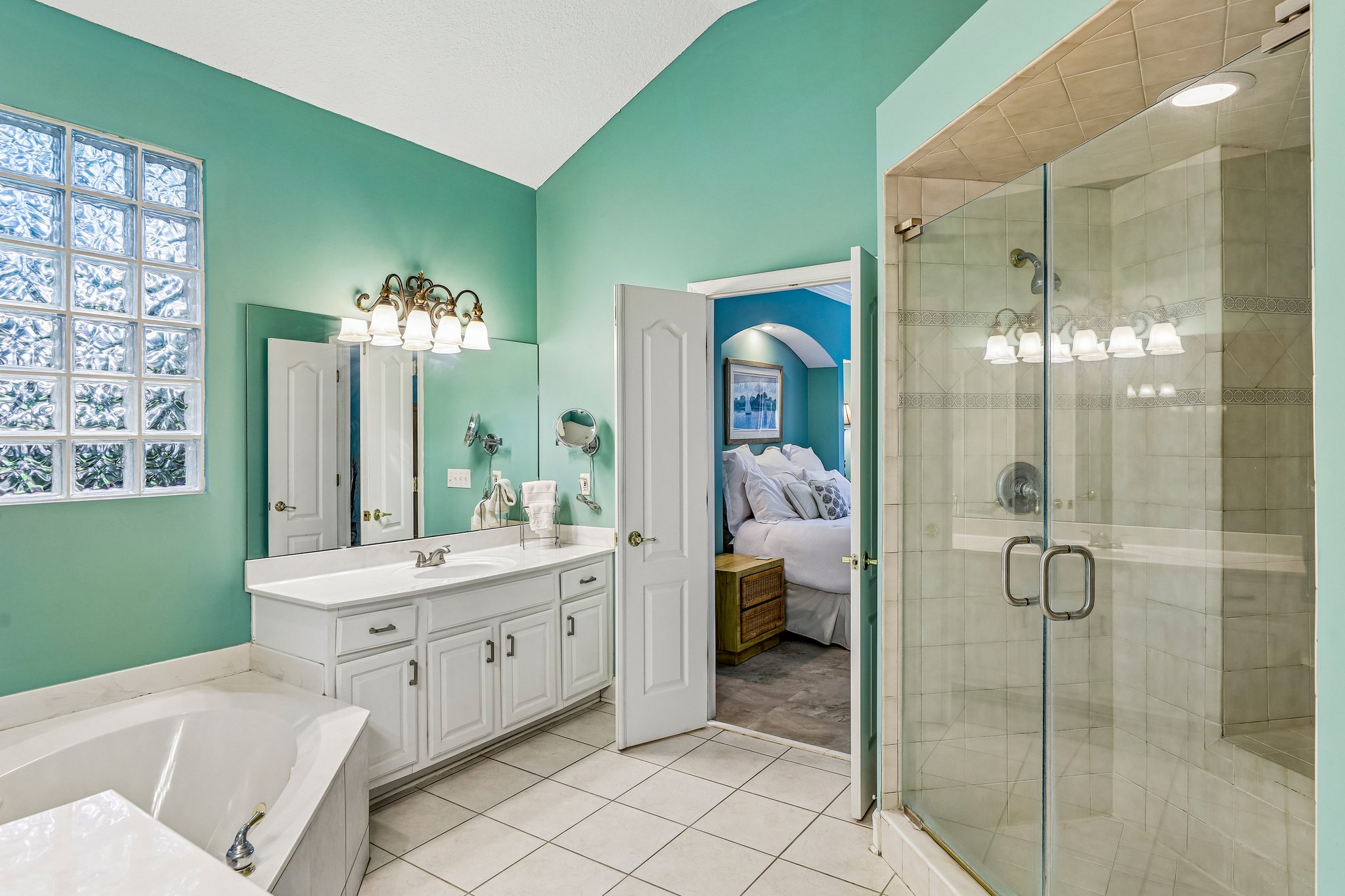 Marsh Lakes Dr-S1305-044.jpg