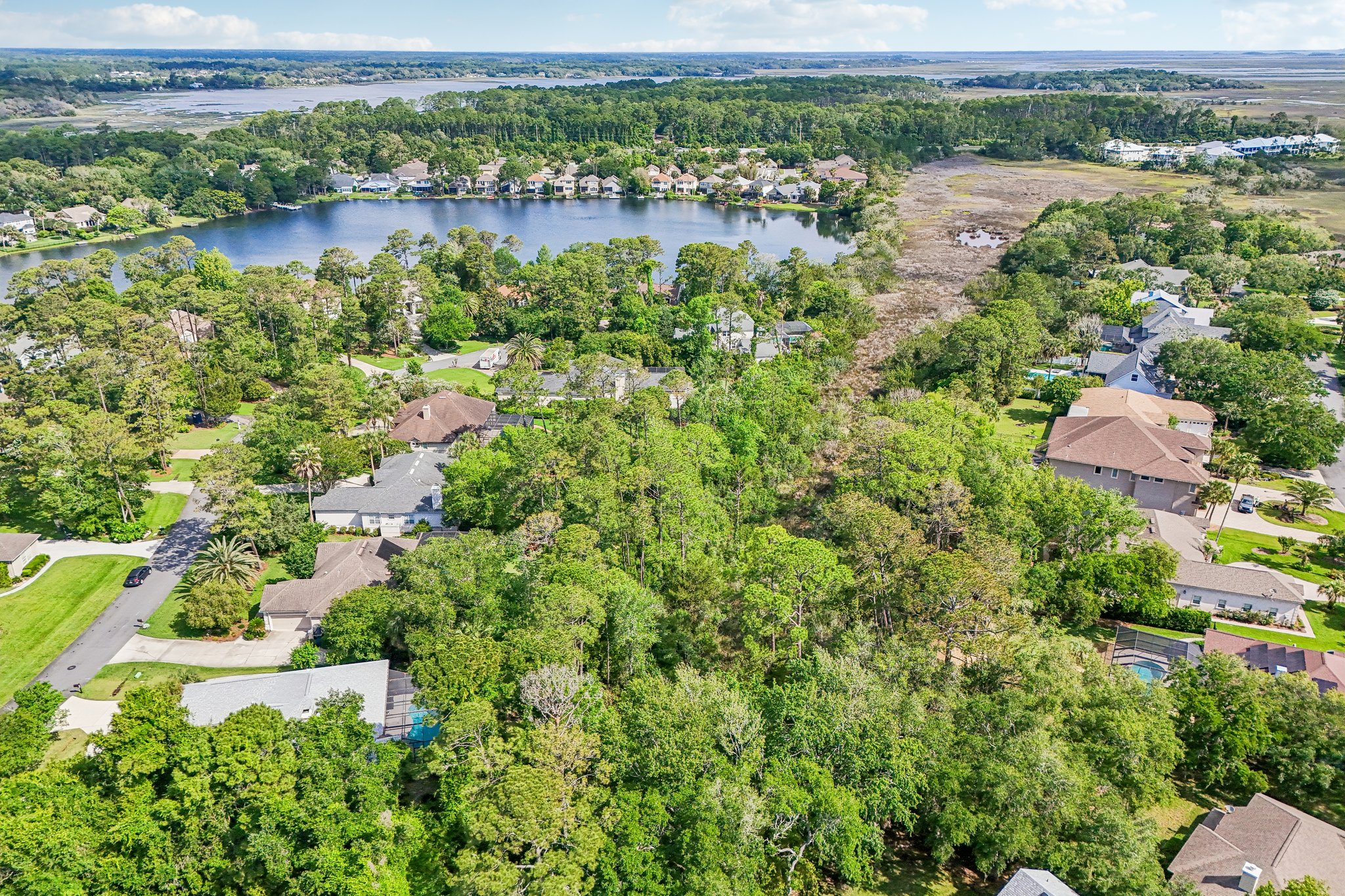 Marsh Lakes Dr-S1805-009.jpg