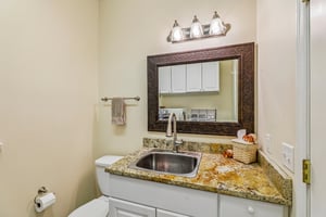 Marsh Lakes Dr-S1305-037.jpg