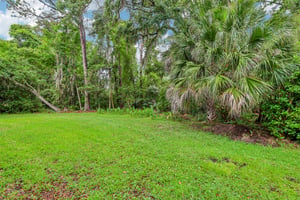 Marsh Lakes Dr-S1305-061.jpg
