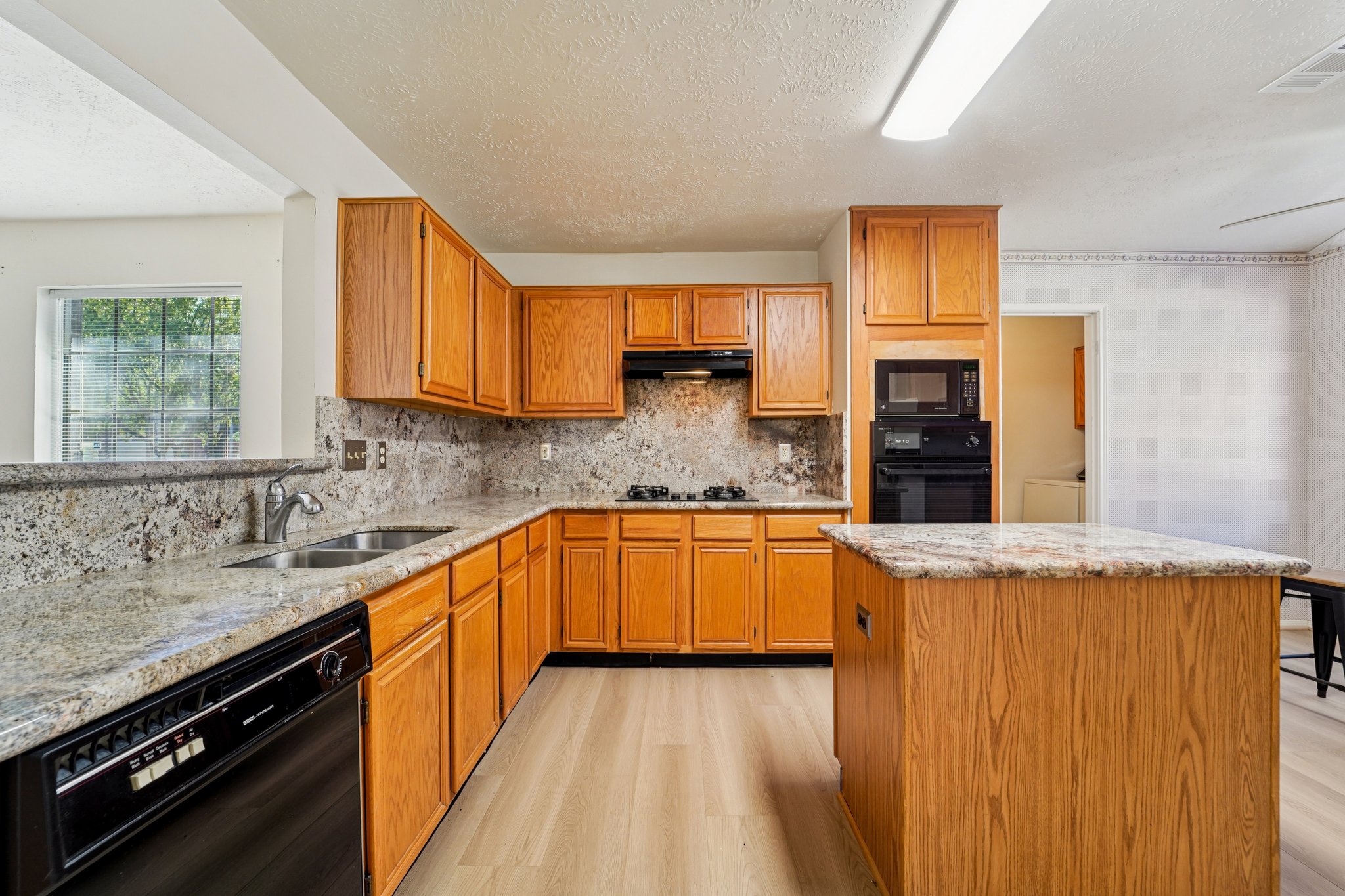 Meadowchase Ct-S3110-011.jpg