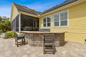 Outdoor Kitchen