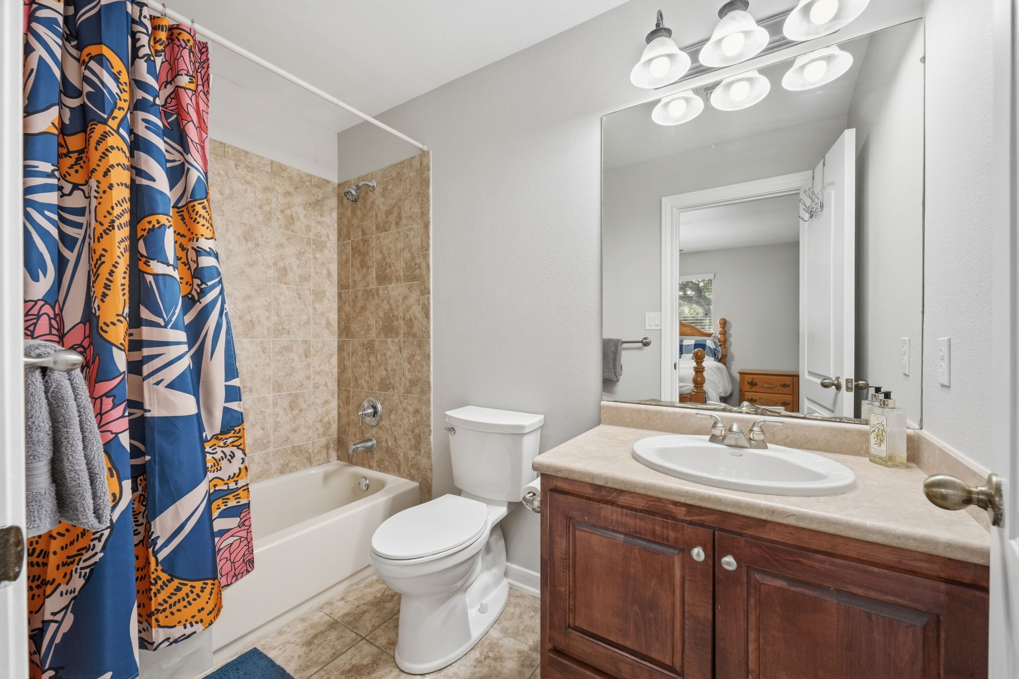  Photo 55