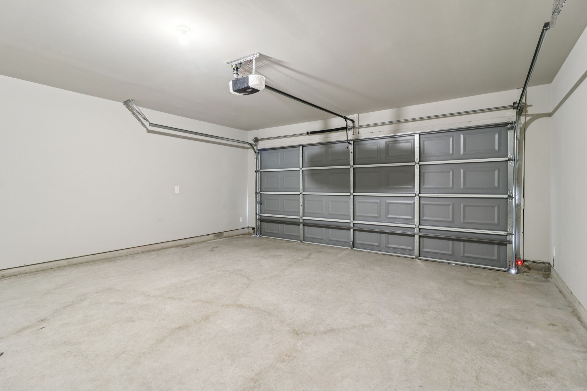 San Antonio East - Catalina - 9619 Grand Via Blvd Converse TX 78109 - 038