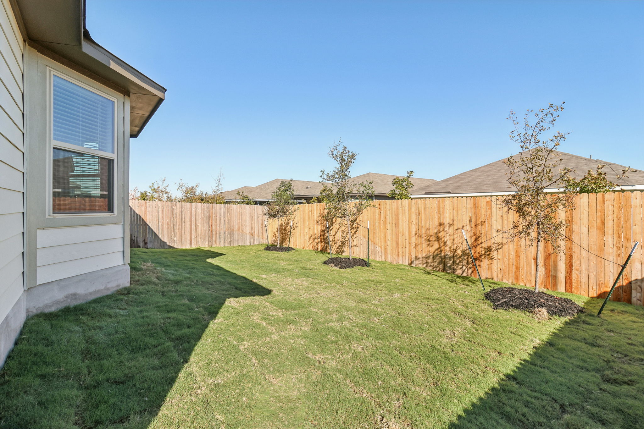 San Antonio East - Catalina - 9619 Grand Via Blvd Converse TX 78109 - 045