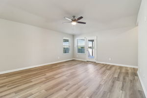 San Antonio East - Catalina - 9619 Grand Via Blvd Converse TX 78109 - 009