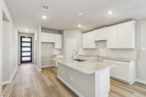 San Antonio East - Catalina - 9619 Grand Via Blvd Converse TX 78109 - 014