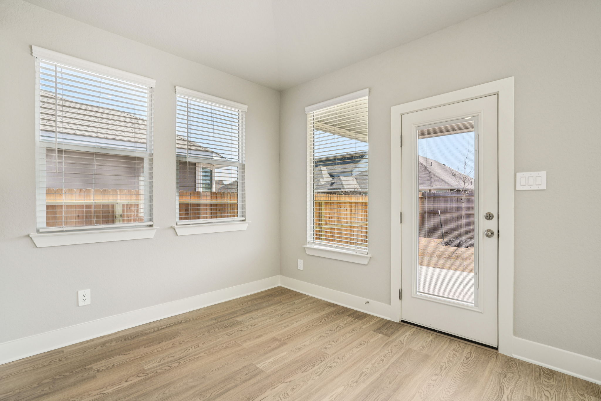 San Antonio - Estancia Ranch - 962 Earp Blvd Timberwood Park TX 78260 - 014