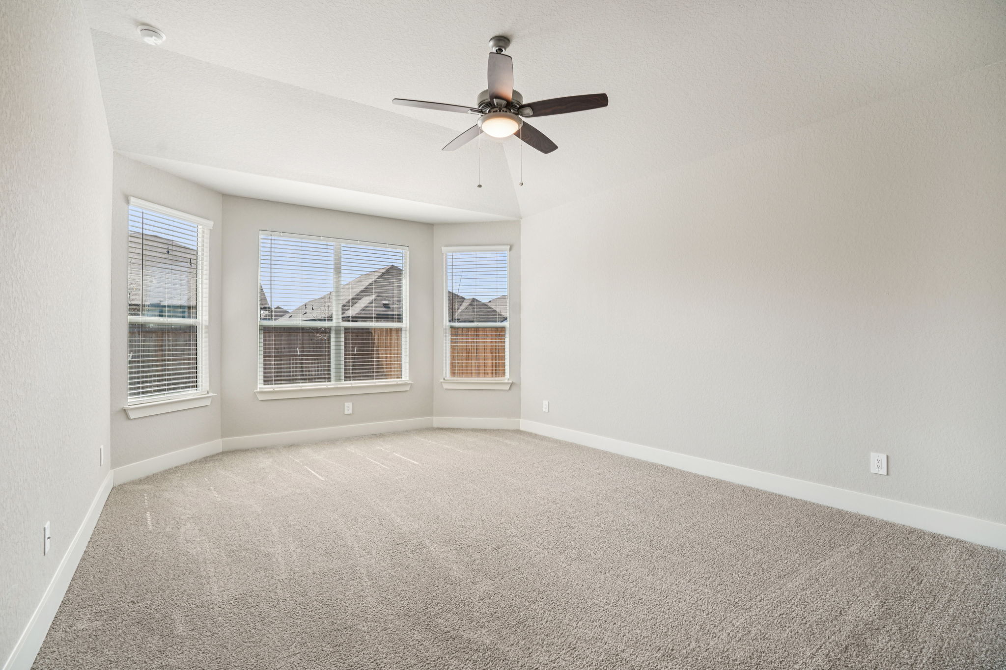 San Antonio - Estancia Ranch - 962 Earp Blvd Timberwood Park TX 78260 - 031