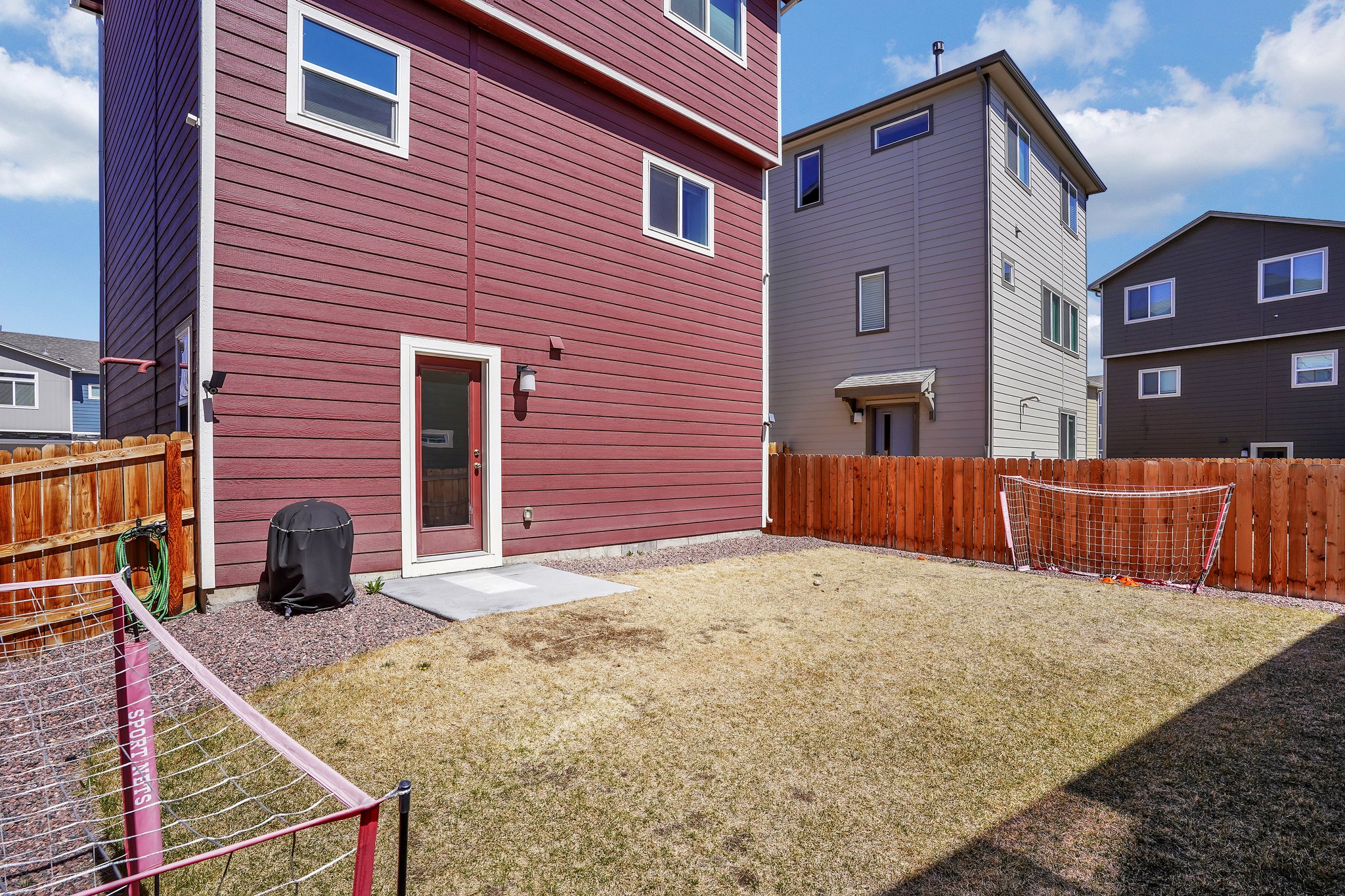 962 Grissom Dr., Colorado Springs, CO 80915 PixVid