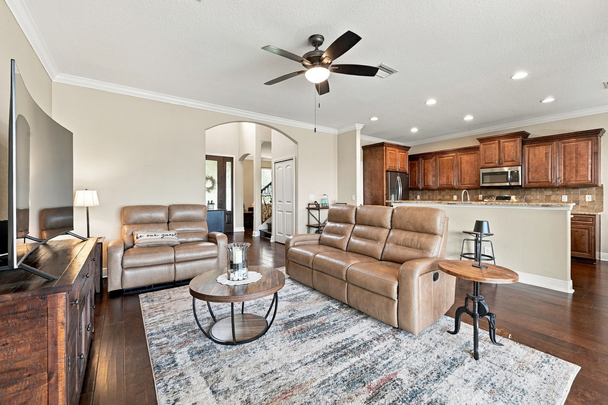 Family Room4
