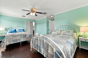Upper Level Bedroom3b