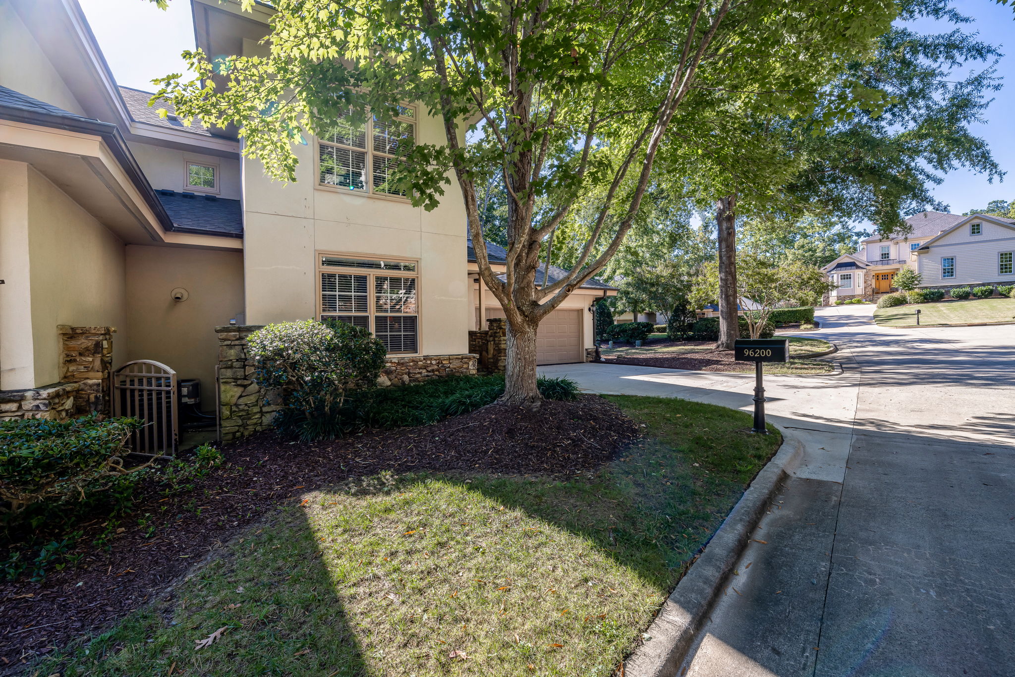 96200 Carteret, Chapel Hill, NC 27517, USA Photo 3