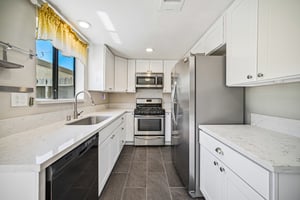 Sepulveda Blvd 5-S1206-010.jpg