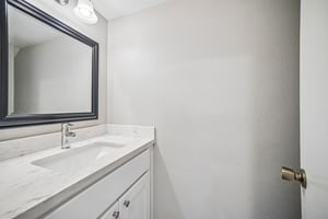 Sepulveda Blvd 5-S1206-013.jpg