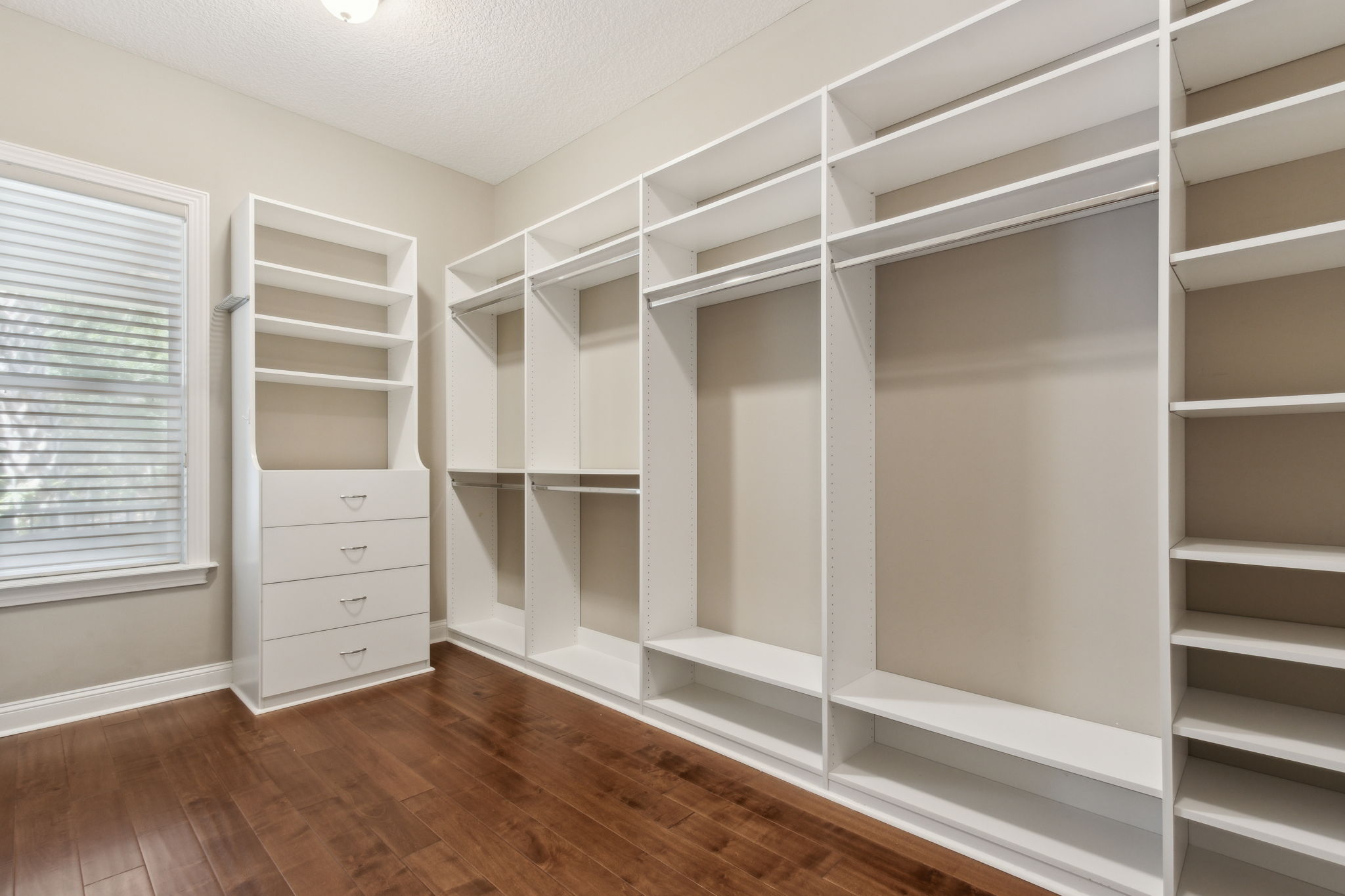 Primary Bedroom Closet