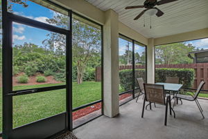 Screened-in Porch