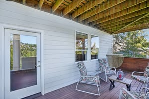 NW Fleischner St-S1308-059.jpg