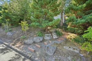 NW Fleischner St-S1308-068.jpg