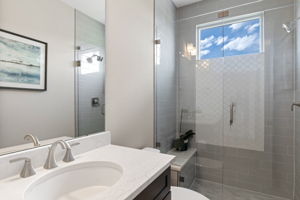  Photo 49